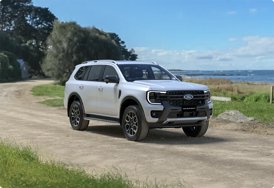 Ford Everest 2025 สเปค ราคา และฟีเจอร์ที่โดดเด่น