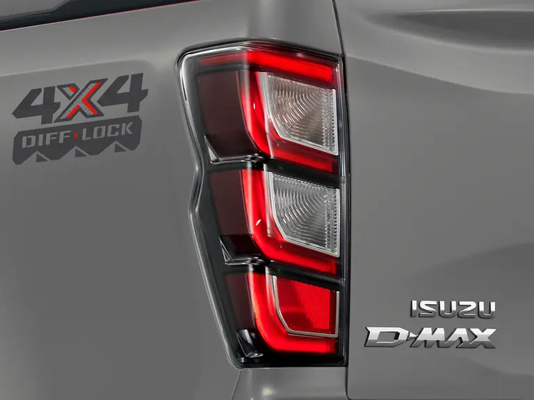 Isuzu D Max 2025 รวมทุกรุ่นย่อย ราคา สเปค และฟีเจอร์