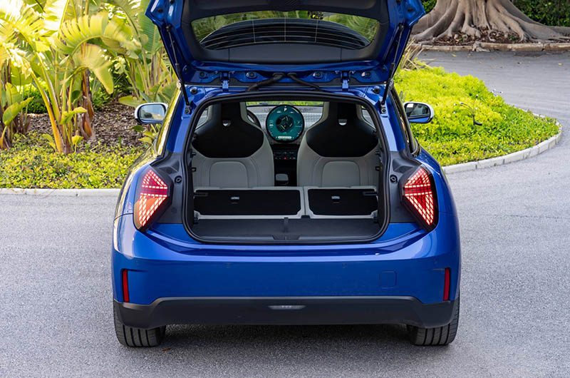 MINI Cooper SE 2025 โฉมใหม่ วิ่งได้ใกลขึ้น แต่ราคาถูกลง