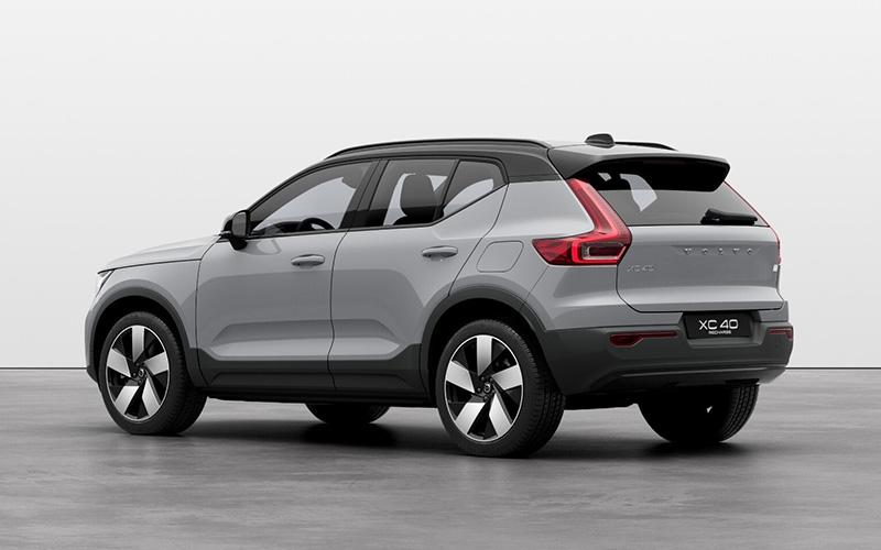 Volvo XC40 Recharge Pure Electric ขับหลัง ราคา 1.99 ล้านบาท